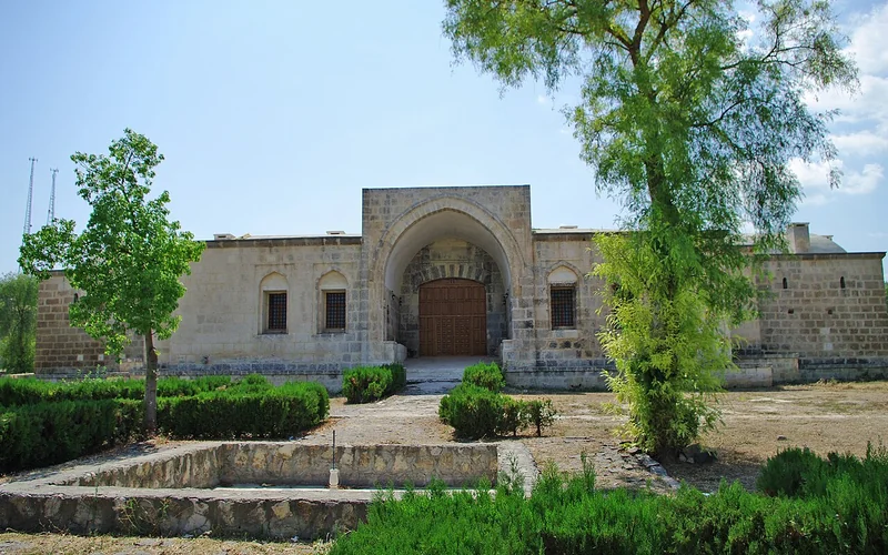 Yılankale (Şahmeran Kalesi)