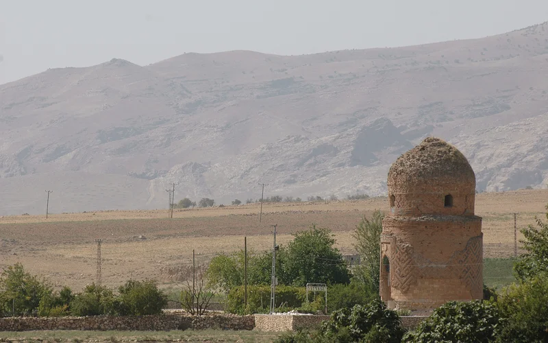Zeynel Bey Türbesi (Hasankeyf Arkeopark)