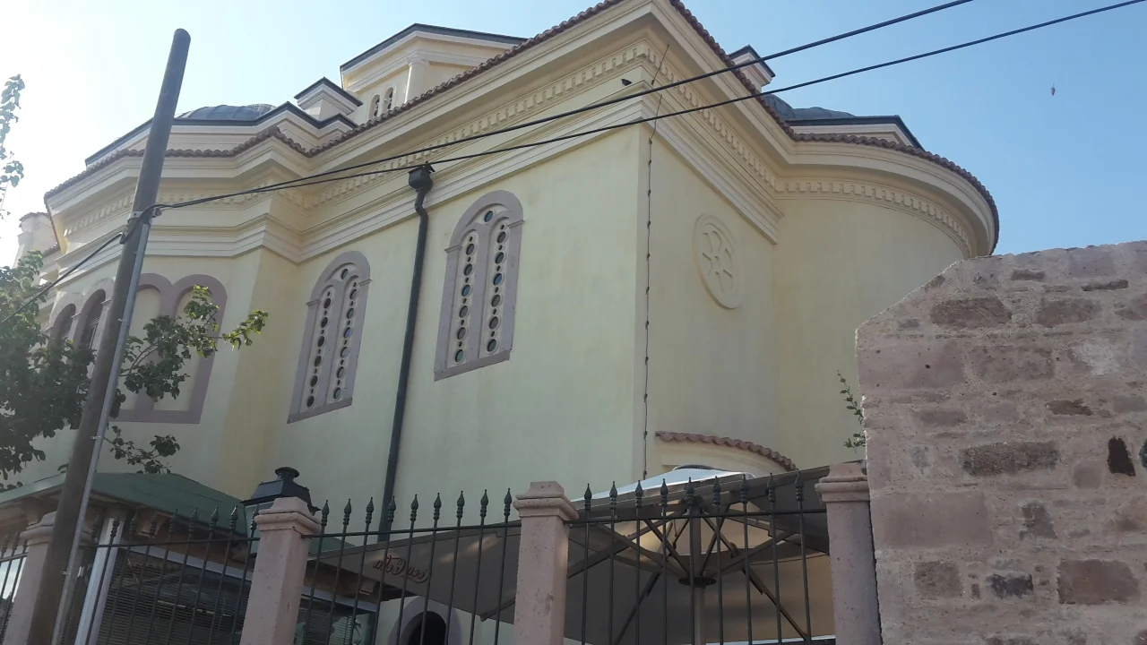 Cunda Taksiyarhis Kilisesi Rahmi Koç Müzesi