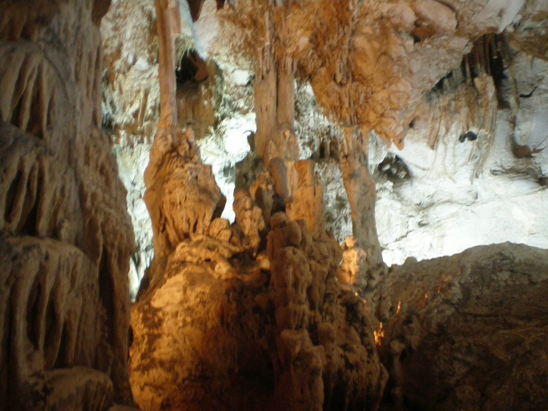 Keloğlan Mağarası