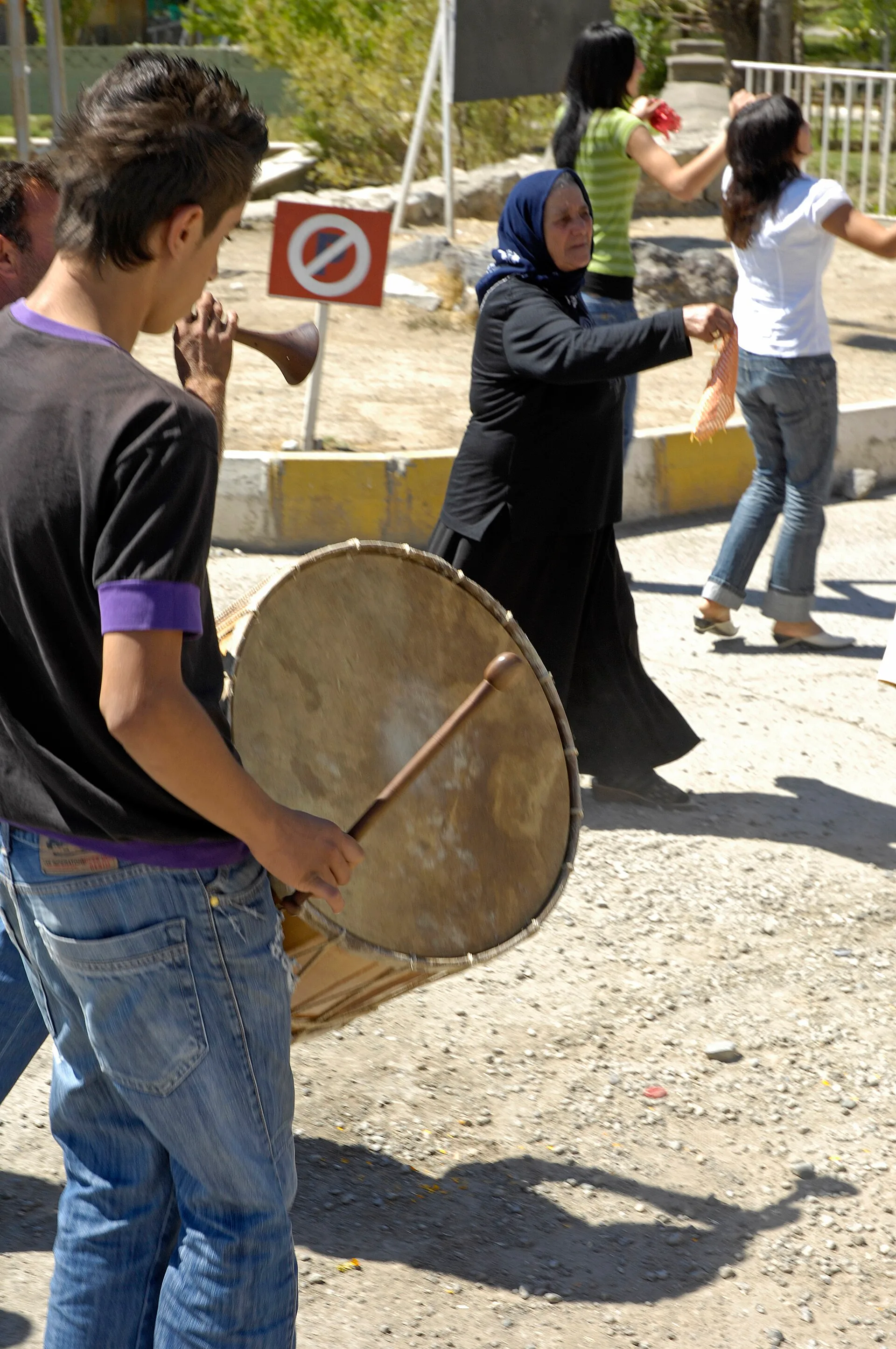 Ekşisu Mesire Alanı