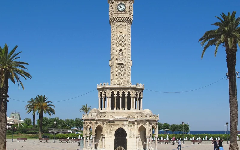 İzmir Saat Kulesi