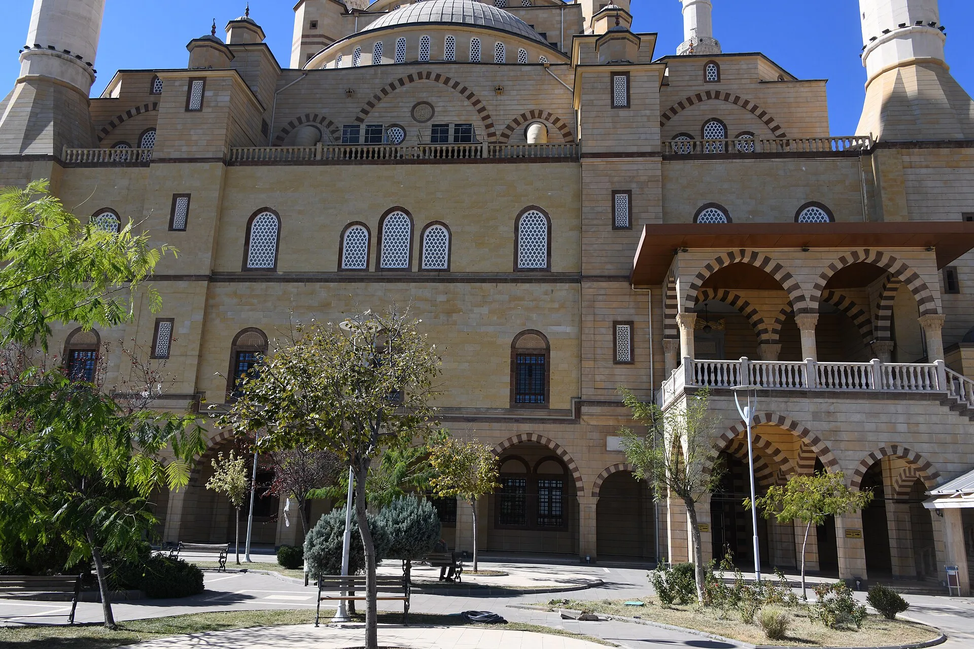 Abdülhamid Han Camii