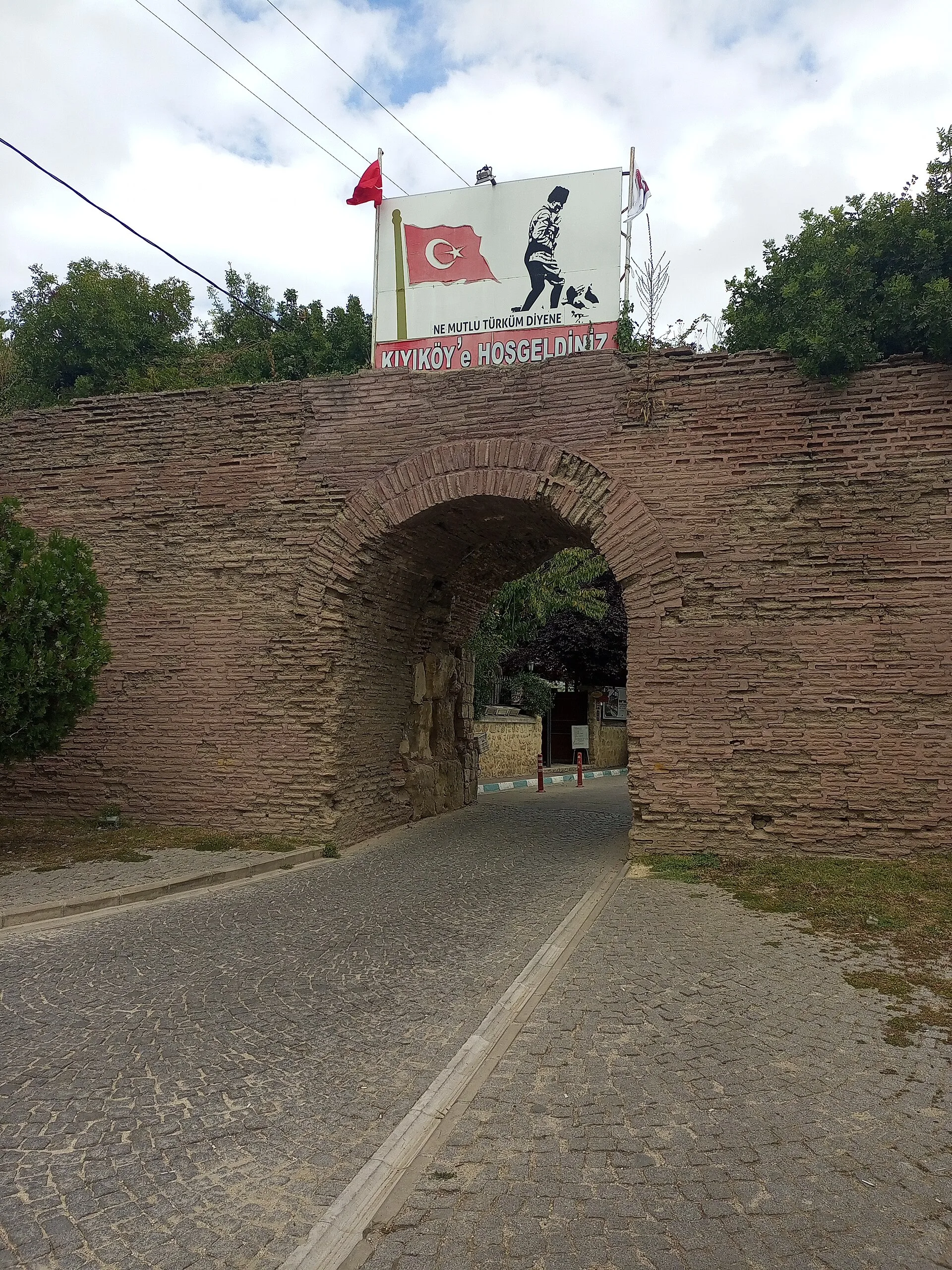 Kıyıköy Taş Kalesi