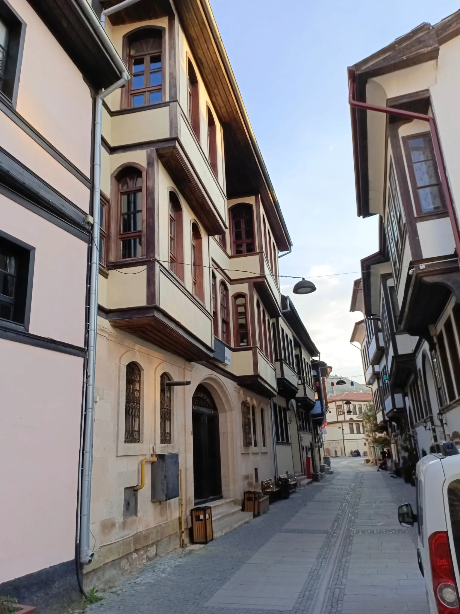 Tarihi Germiyan Sokağı ve Konakları