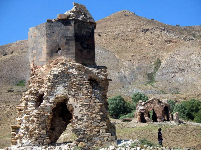 Arak Manastiri