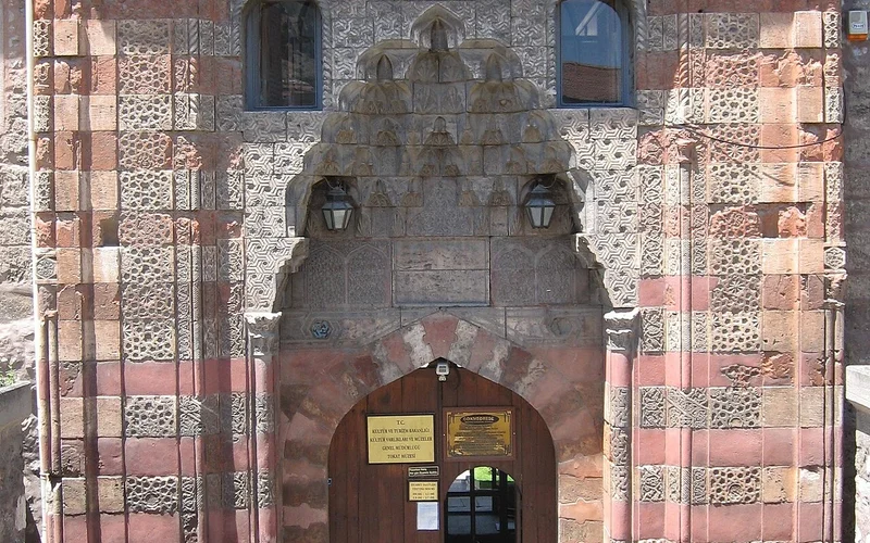 Tokat Müzesi (Gök Medrese)